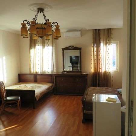 كوبوليتي Mini Hotel On Guramishvili 22 المظهر الخارجي الصورة