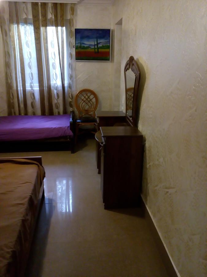 كوبوليتي Mini Hotel On Guramishvili 22 المظهر الخارجي الصورة